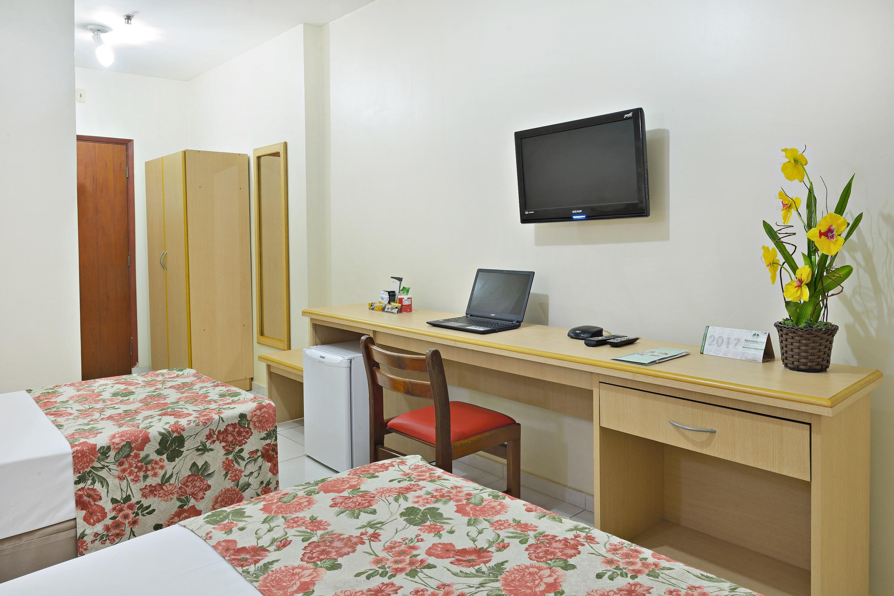 Hotel Nacional Inn ลิเมรา ภายนอก รูปภาพ